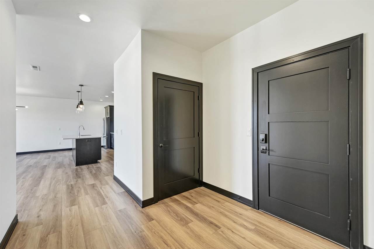 417 Aldon Circle - Photo 1