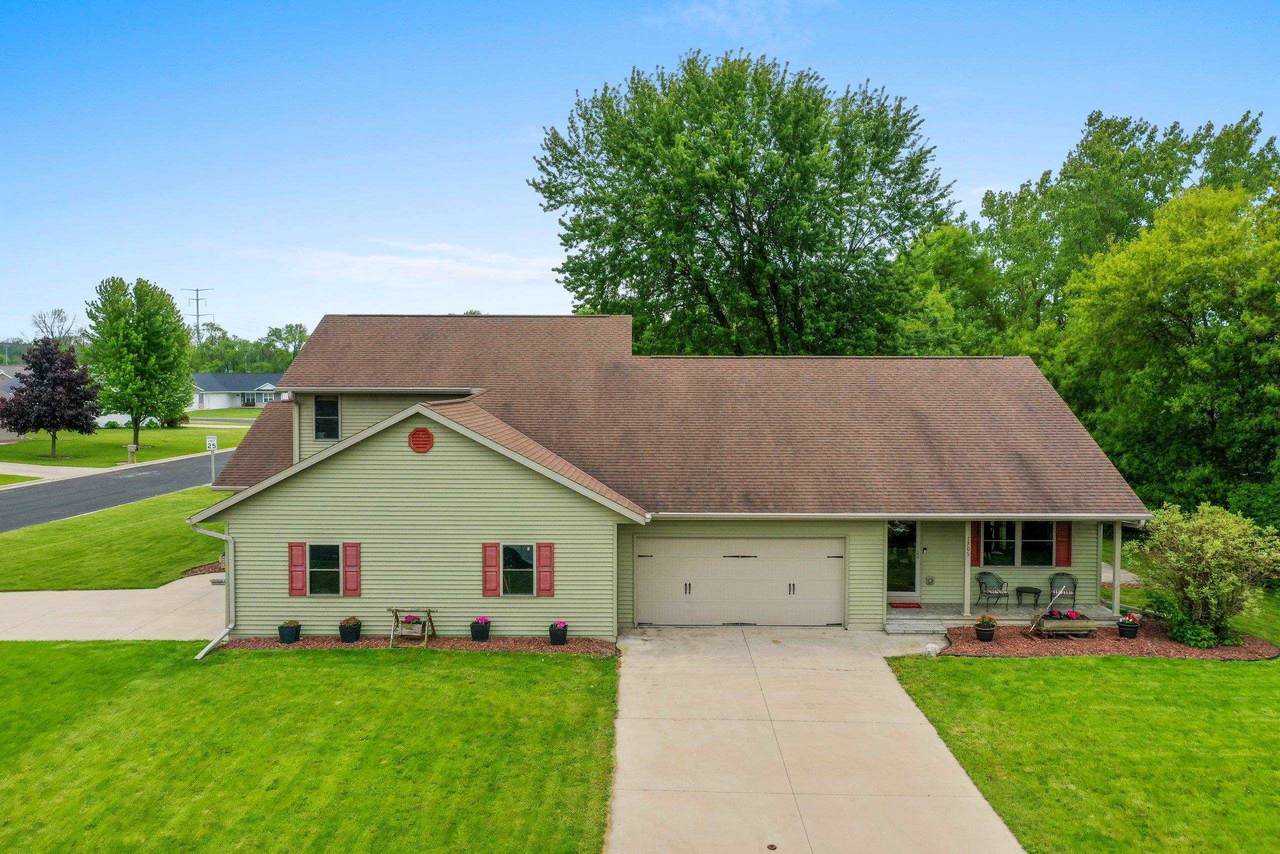 6756 Cascade Drive - Photo 1
