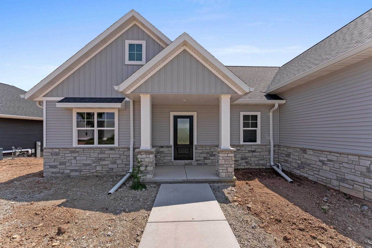 445 Rivers Edge Drive - Photo 1