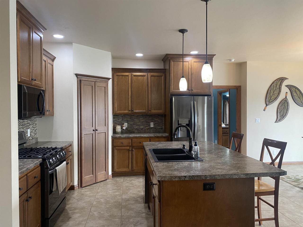 1454 Honor Way - Photo 1