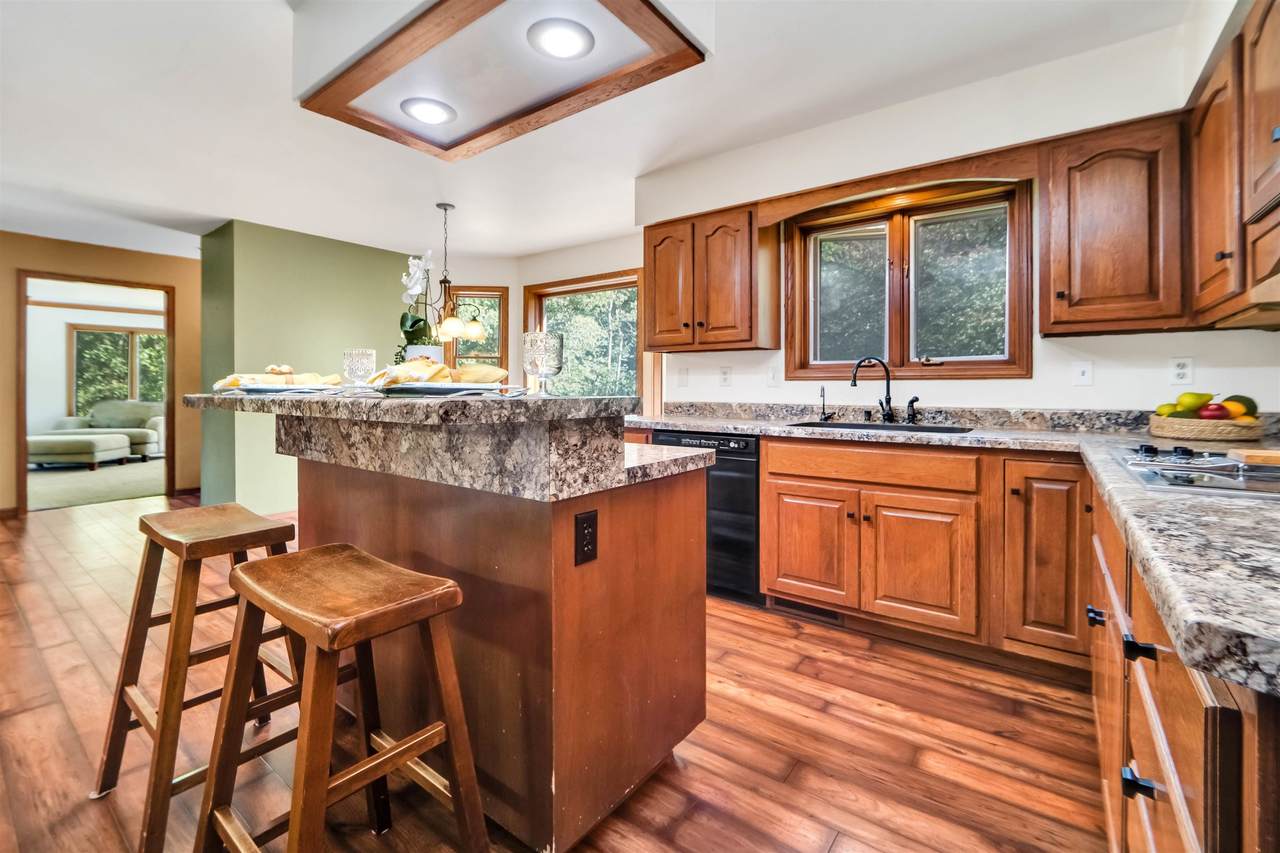 N5125 Summit Drive - Photo 1