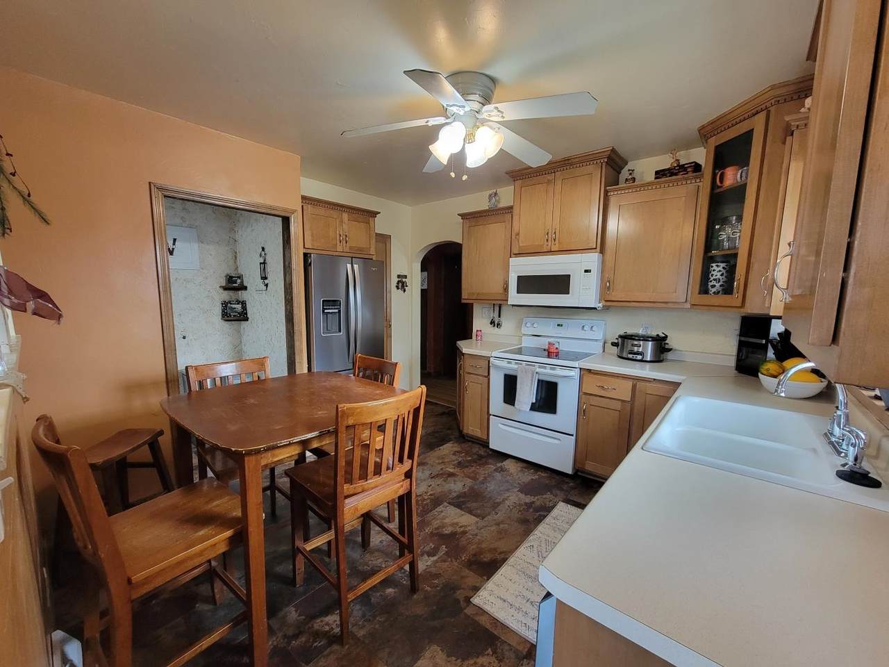 323 Front Street - Photo 1