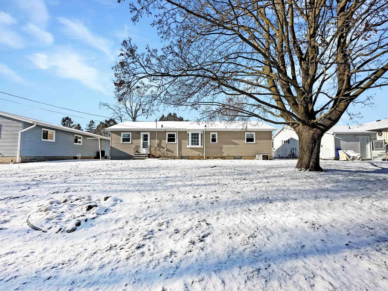 3014 17TH Street - Photo 1