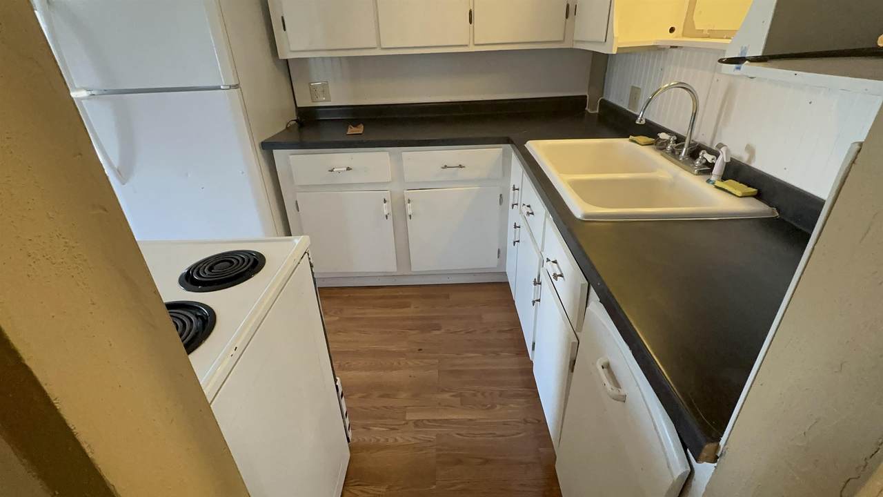510 Bragg Street - Photo 1