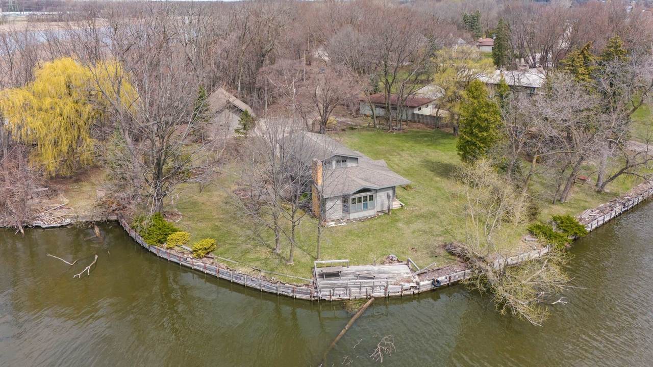 2108 Woodlawn Lane - Photo 1