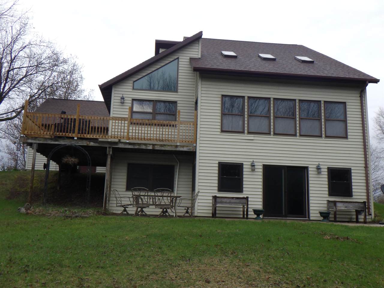 E5501 County Road S - Photo 1