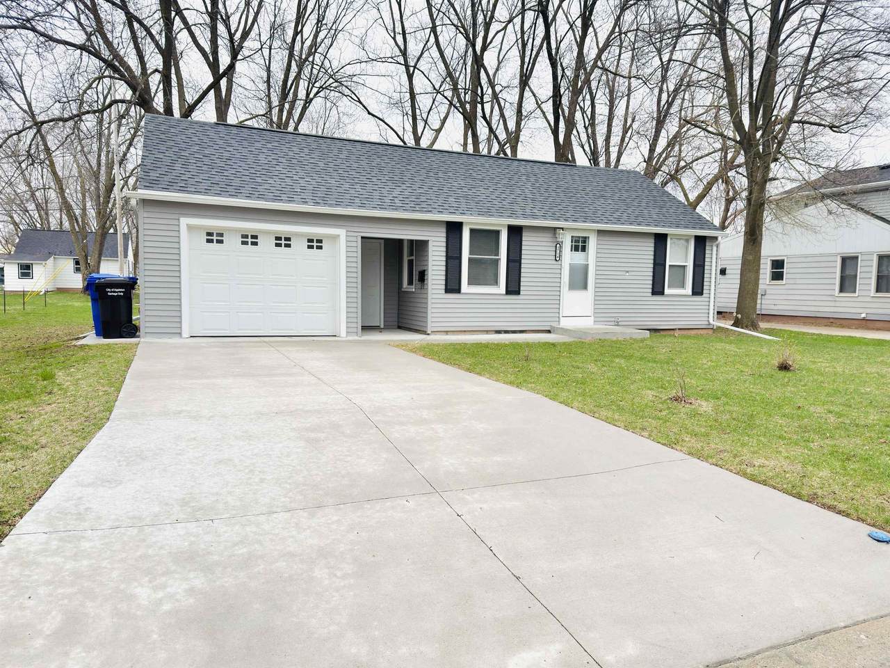 1714 Wilmer Street - Photo 1
