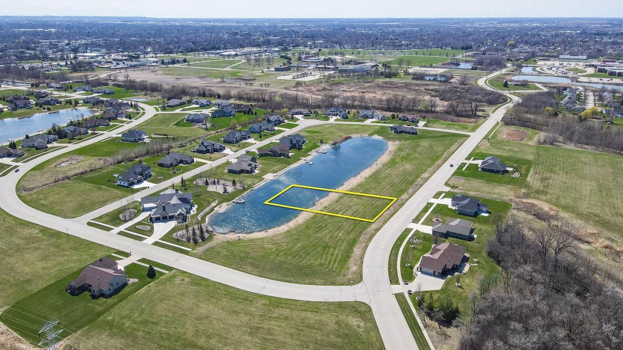 1126 Ducharme Parkway - Photo 1
