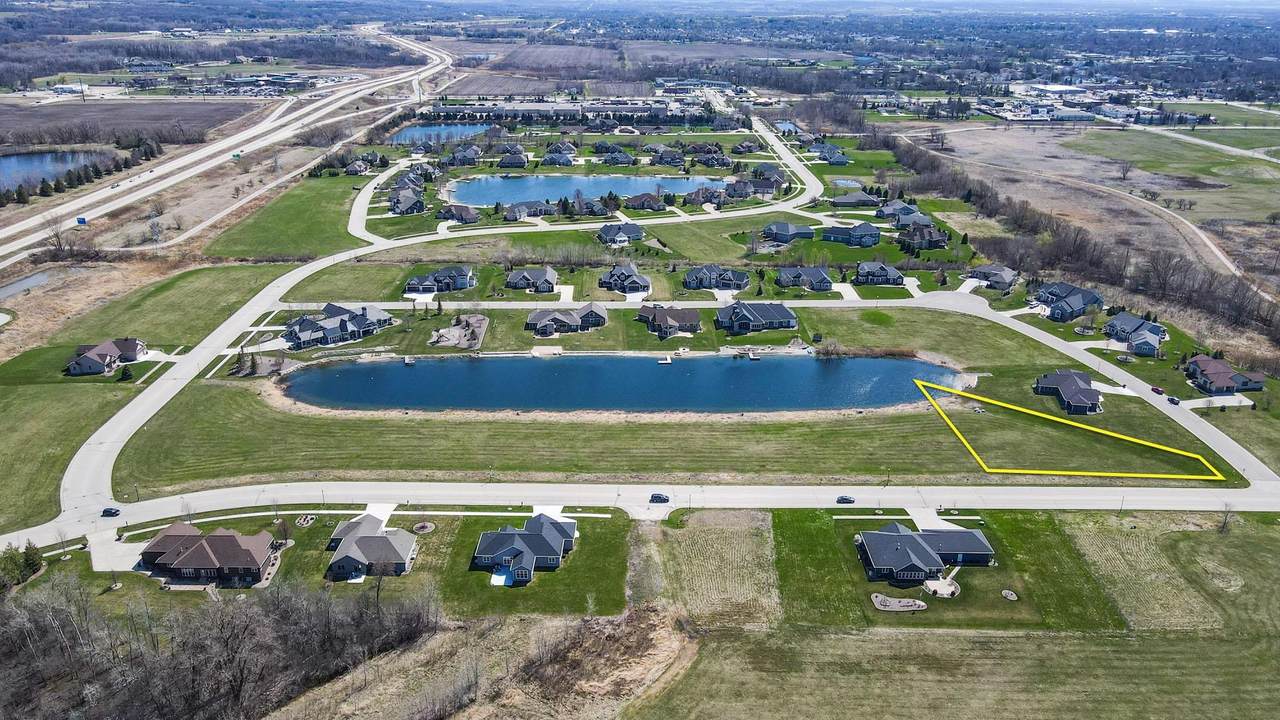 1060 Ducharme Parkway - Photo 1