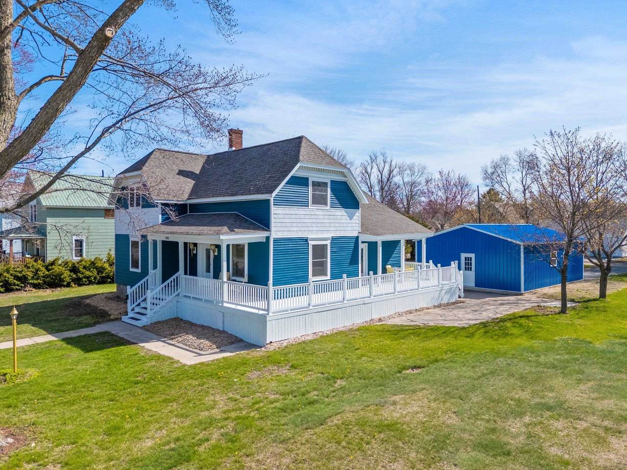 180 Beebe Avenue - Photo 1