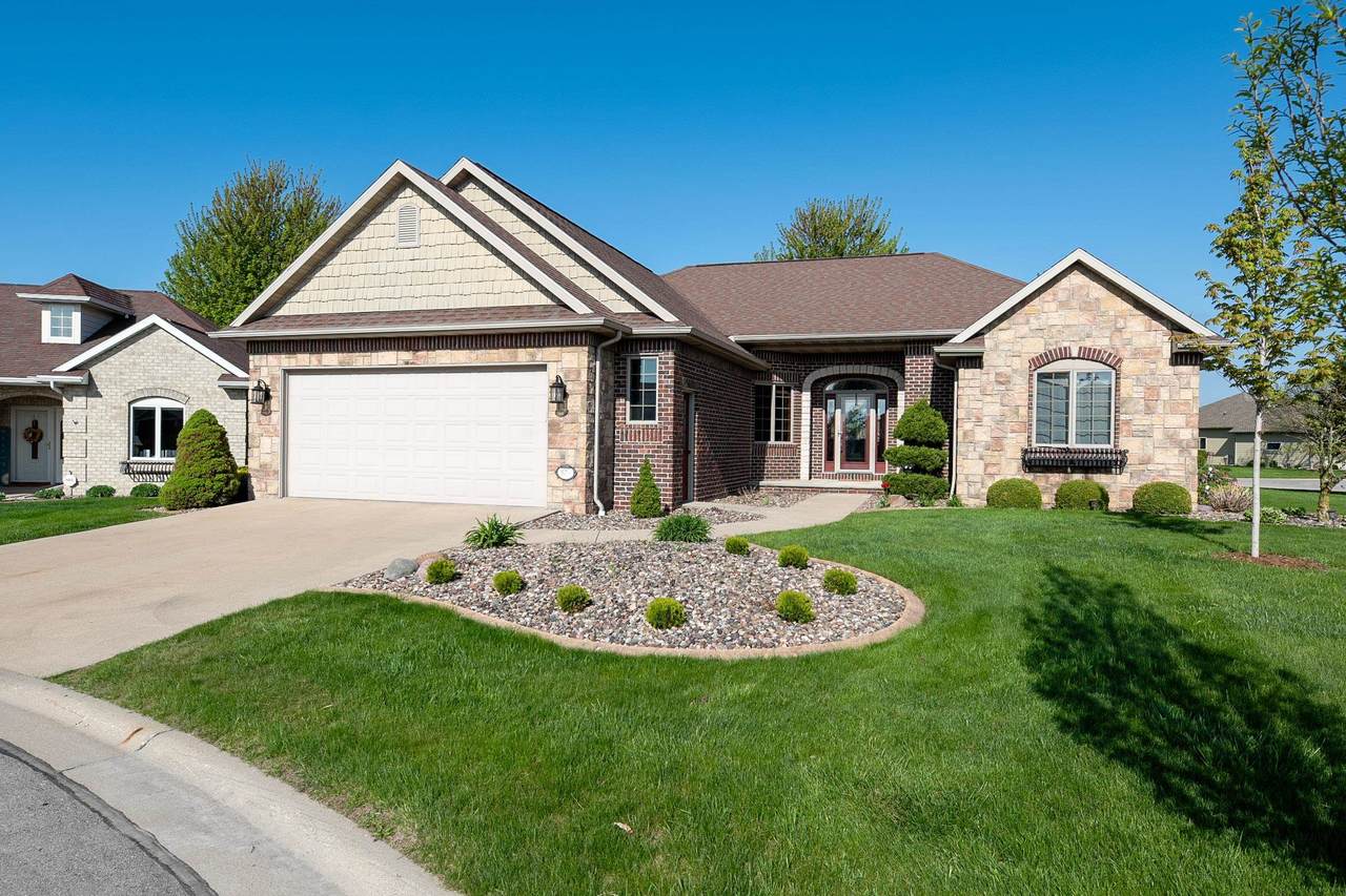 870 Eden Court - Photo 1