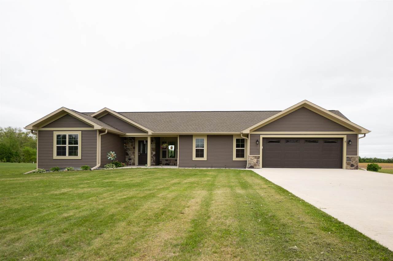 N5839 Esterbrook Road - Photo 1