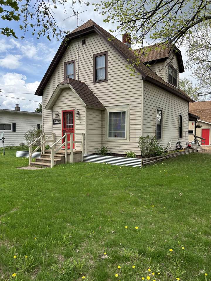307 Washington Street - Photo 1