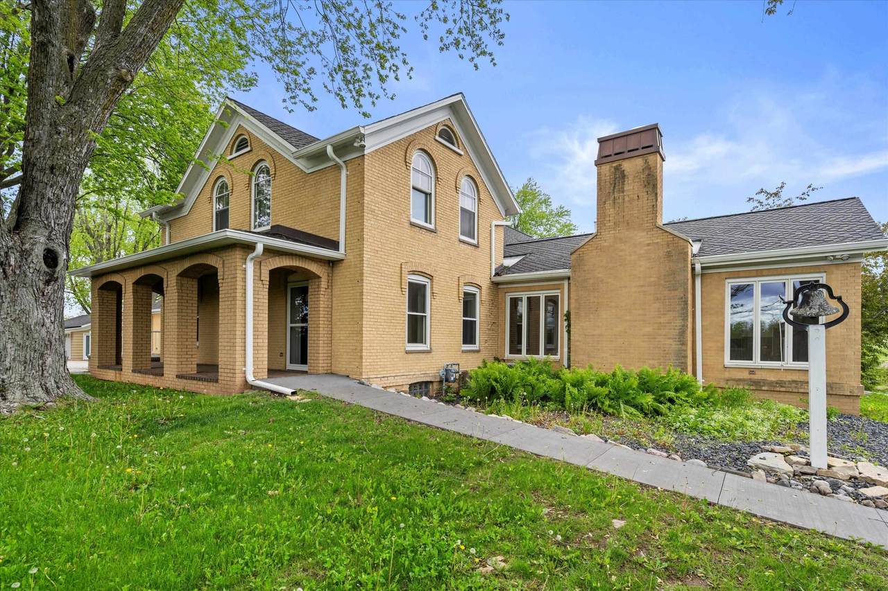 6600 Ballard Road - Photo 1