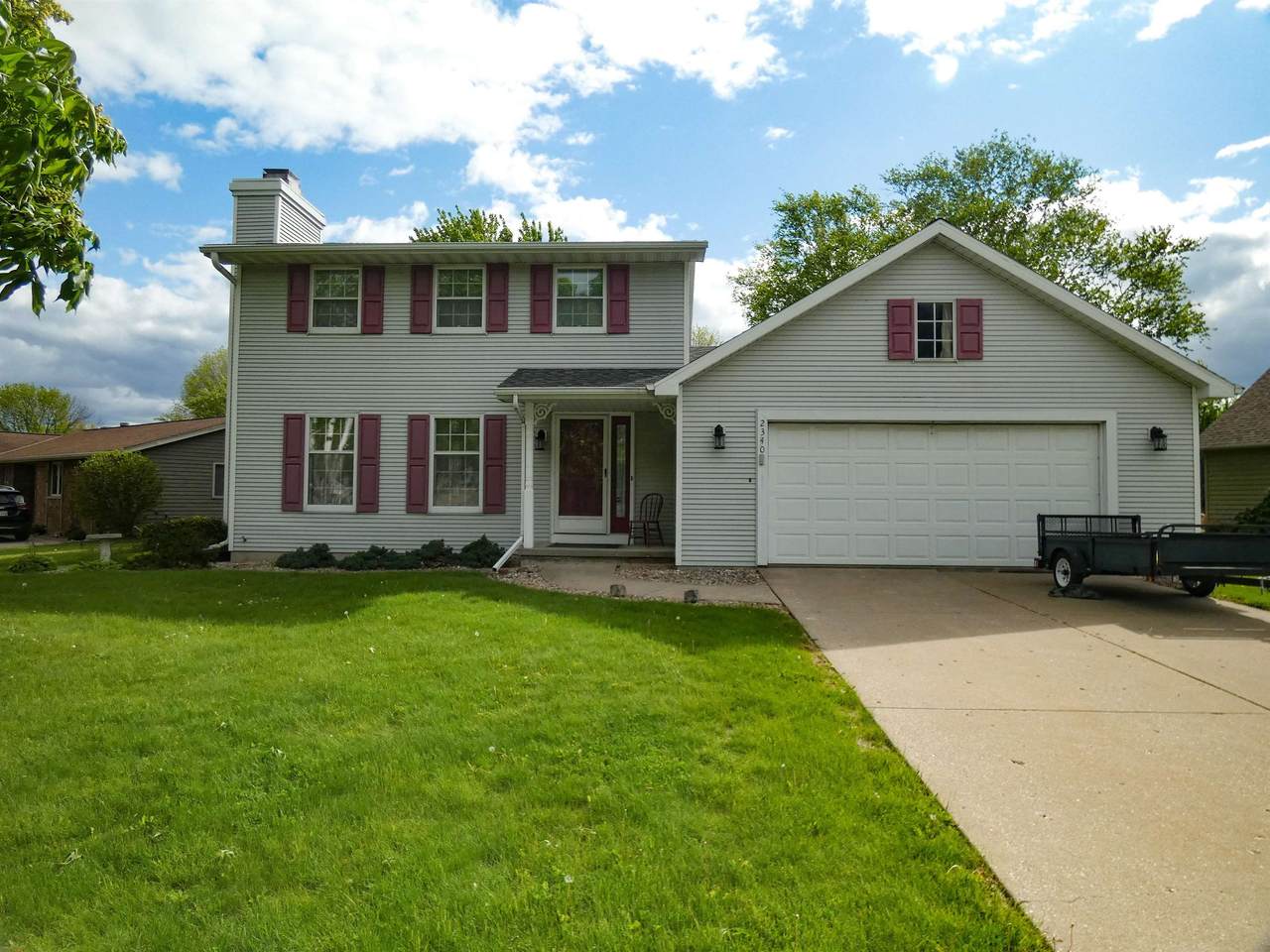 2340 Larue Lane - Photo 1