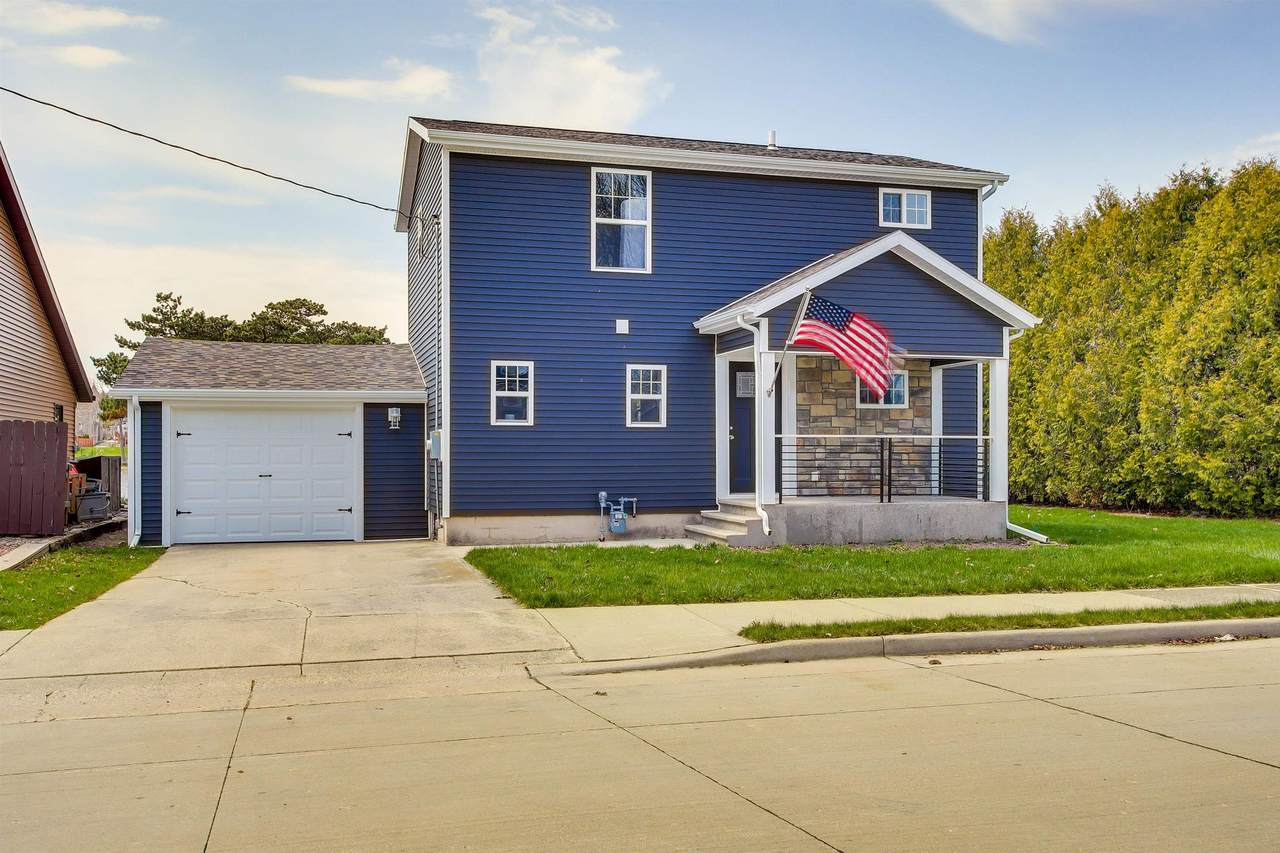 2320 Wilson Street - Photo 1