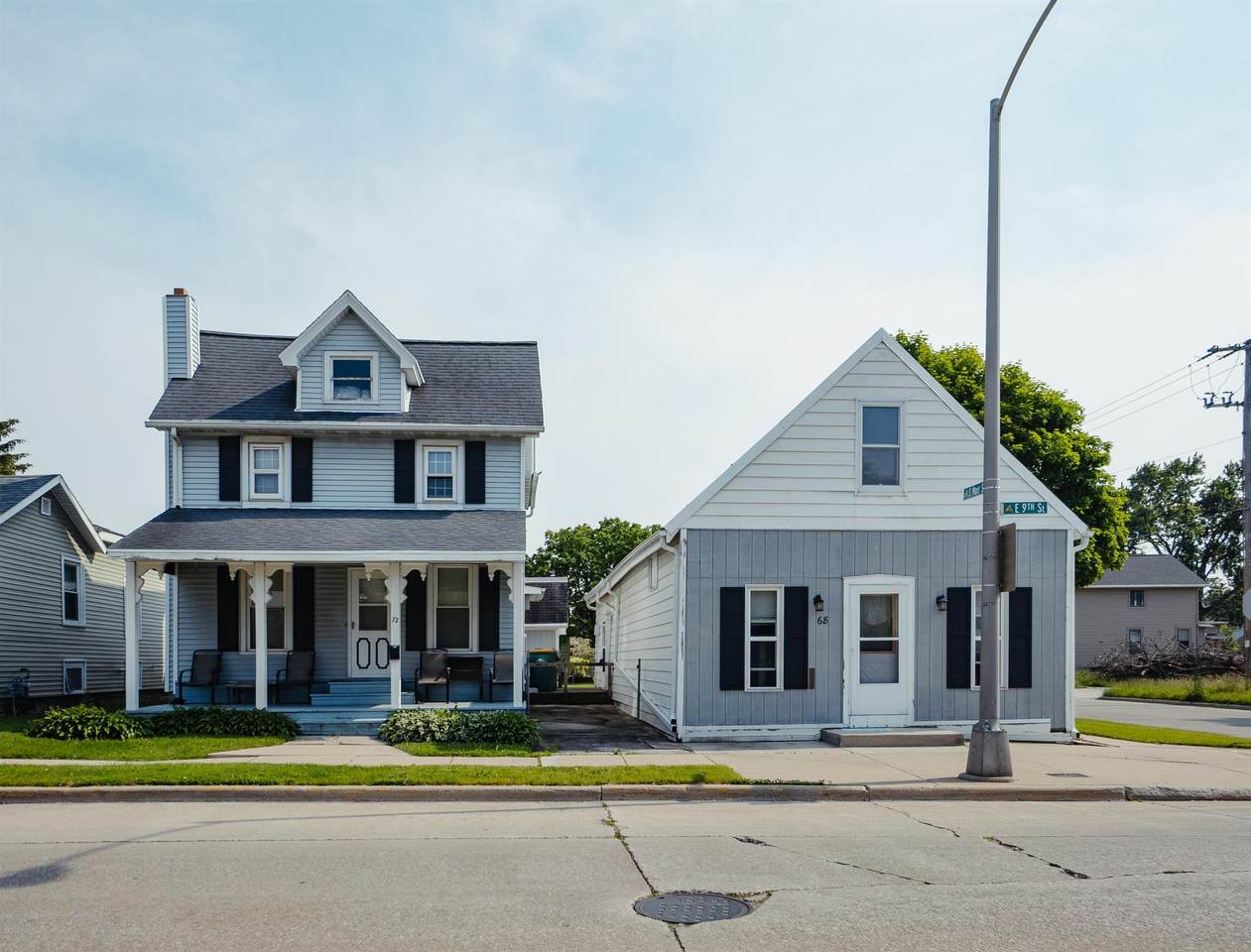68 9TH Street - Photo 1