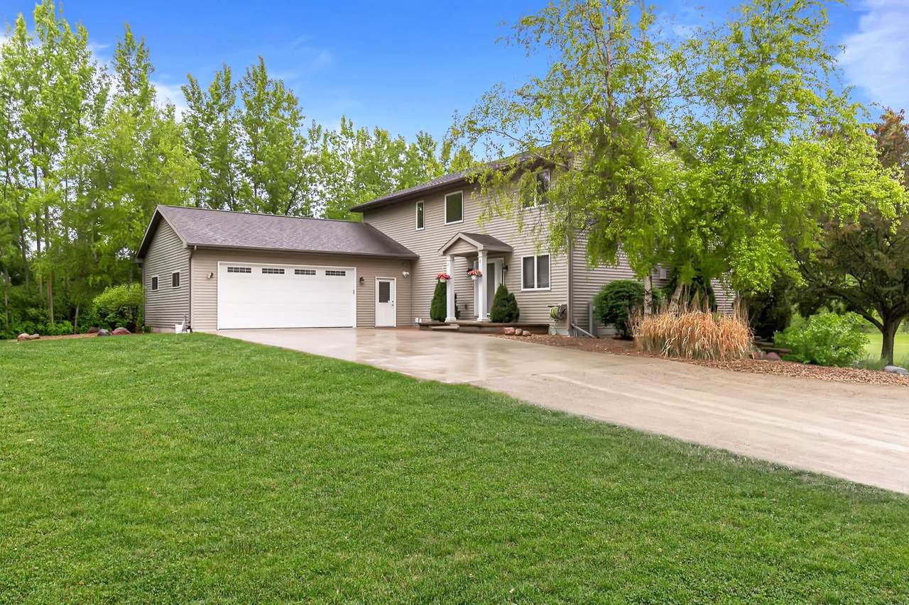 1475 County Road I - Photo 1