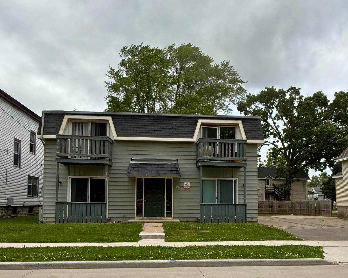 708 Lincoln Avenue - Photo 1