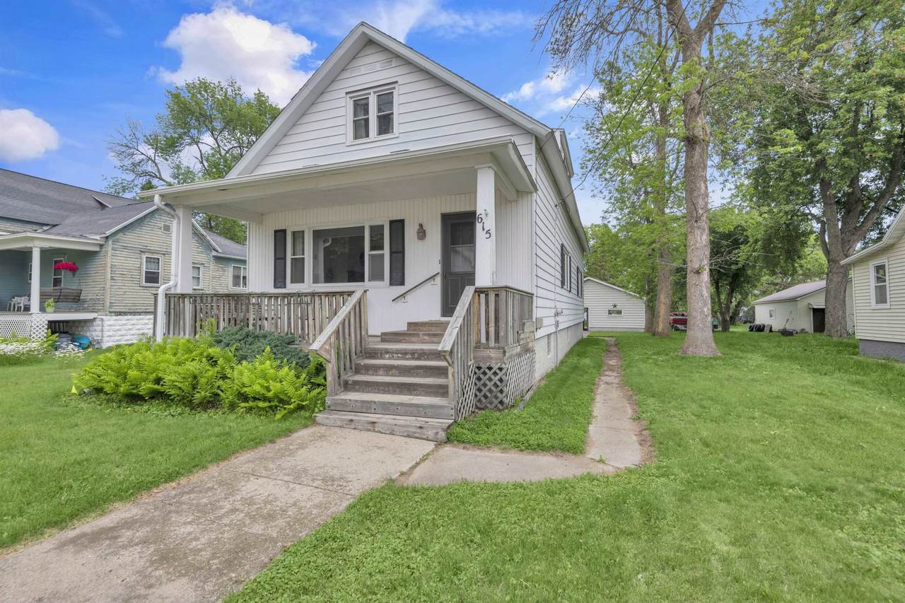 615 Ogden Street - Photo 1