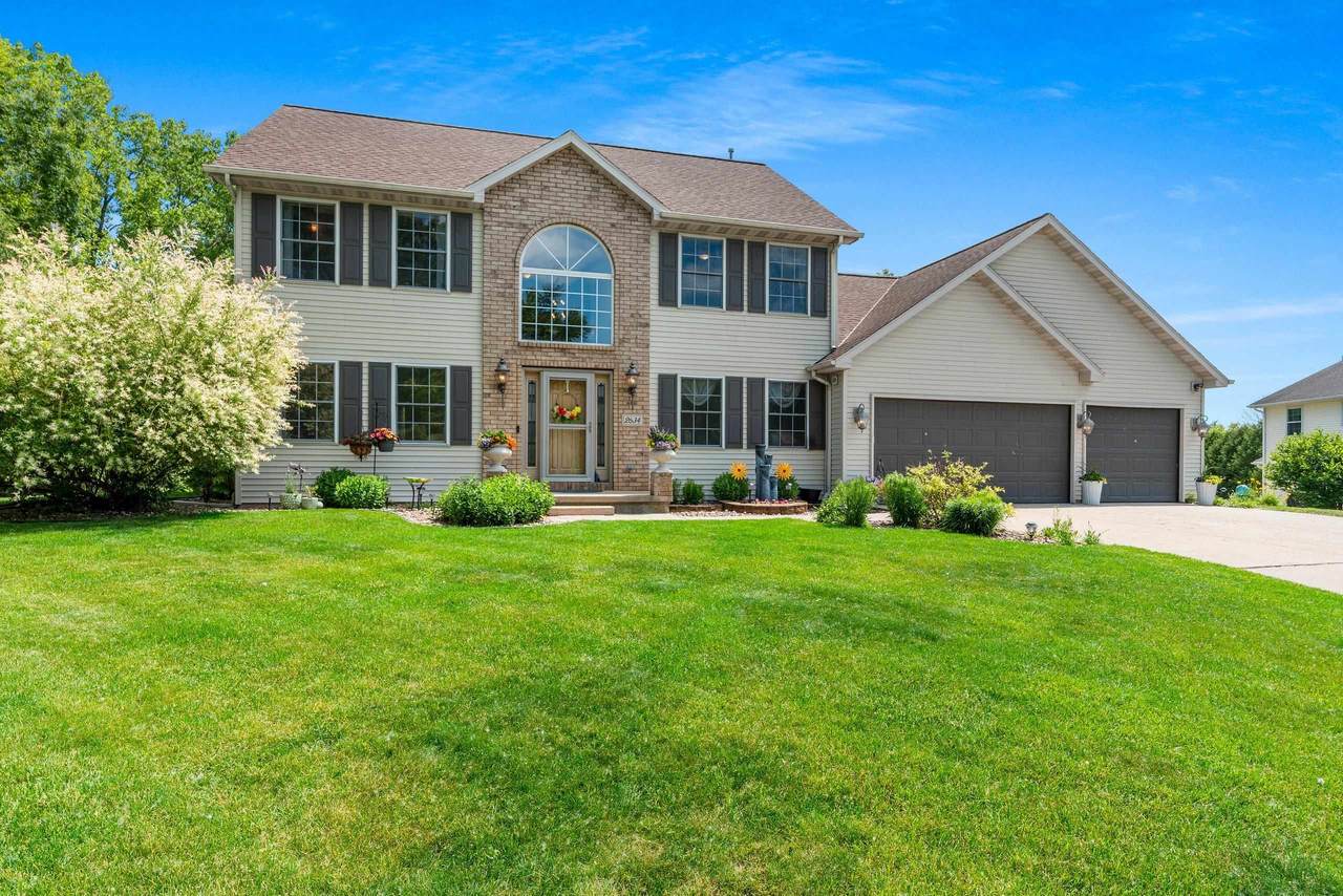2634 Heartland Terrace - Photo 1