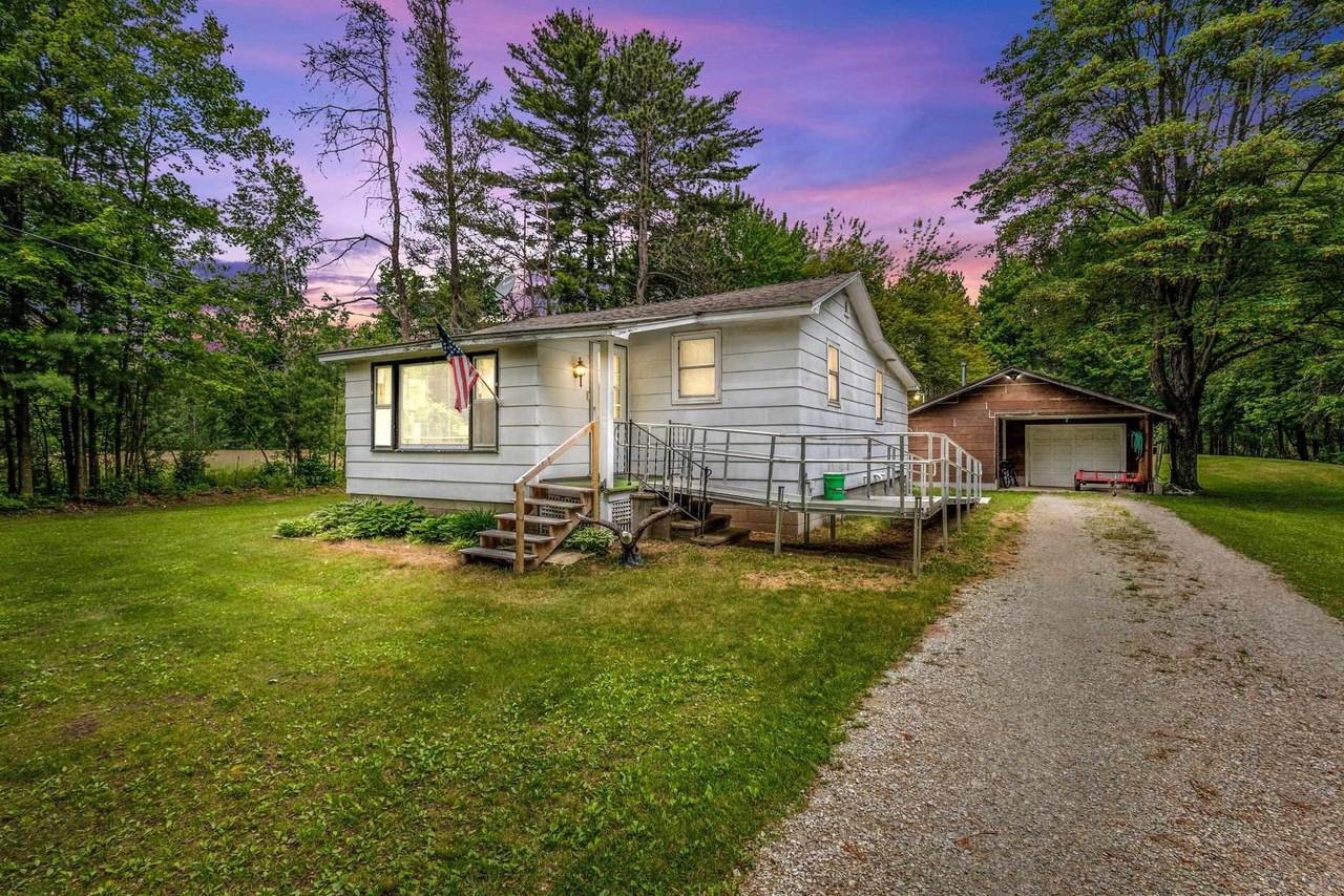 W914 Madsen Road - Photo 1