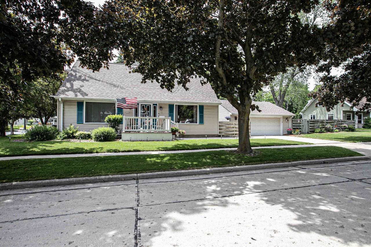 1630 11TH Street - Photo 1