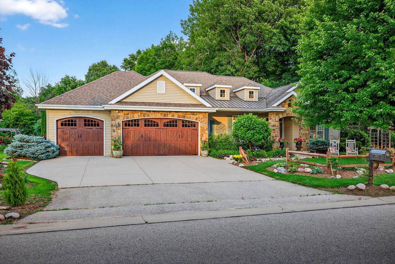 1163 Ava Court - Photo 1