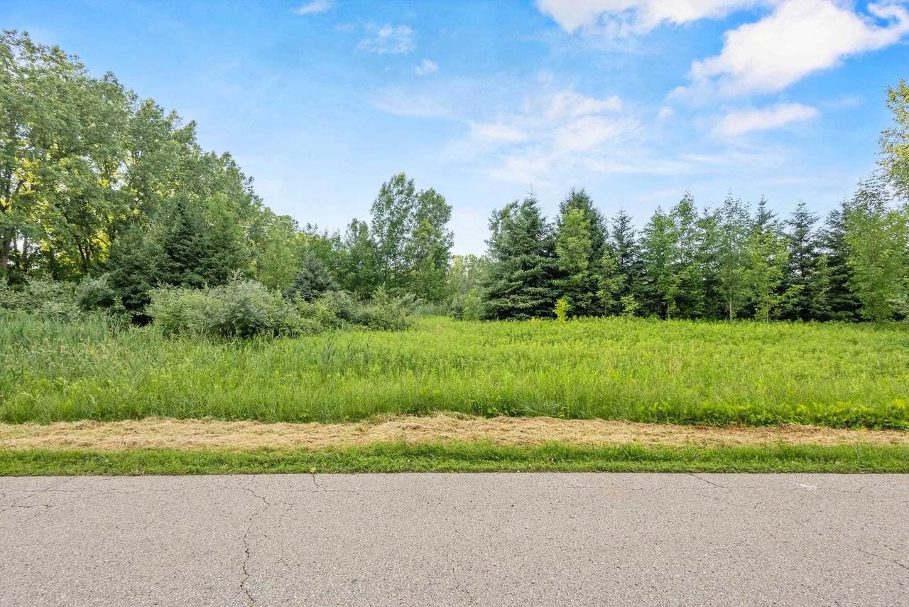5782 Wood Brook Circle - Photo 1
