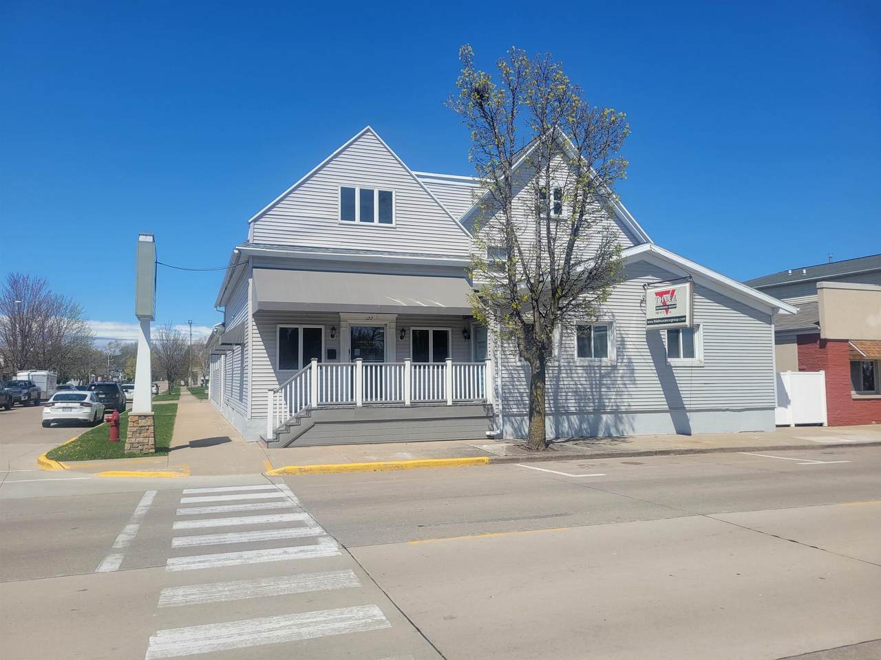 122 Kimberly Avenue - Photo 1