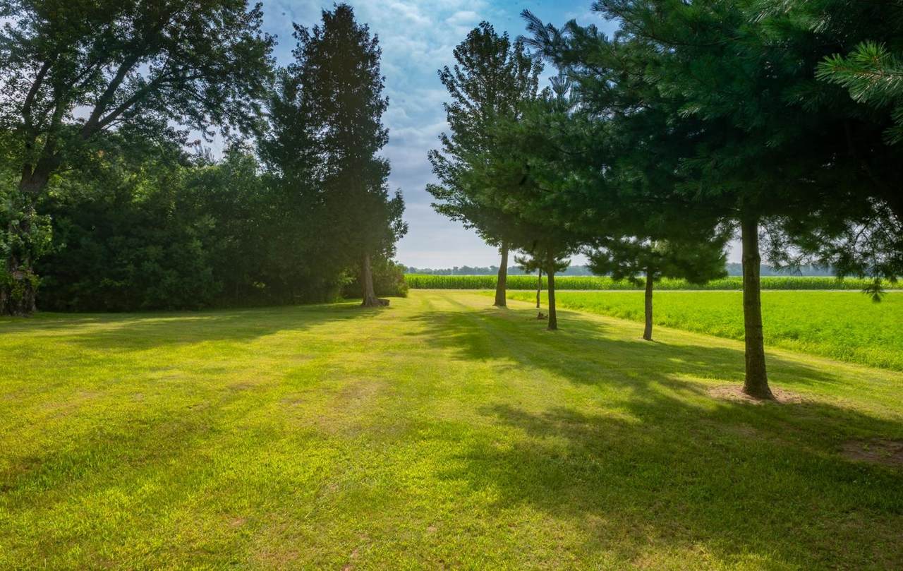 1533 18TH Avenue - Photo 1