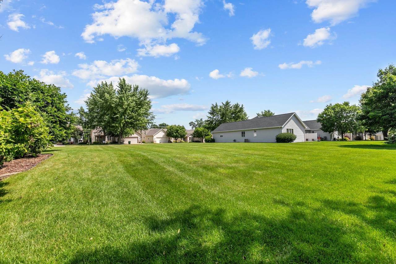 4763 Westbrook Court - Photo 1