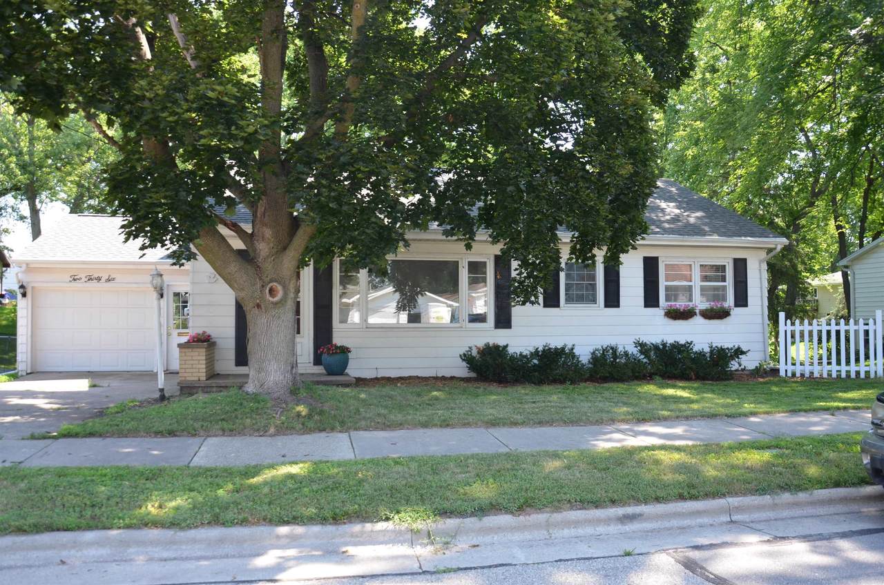 236 Franklin Street - Photo 1