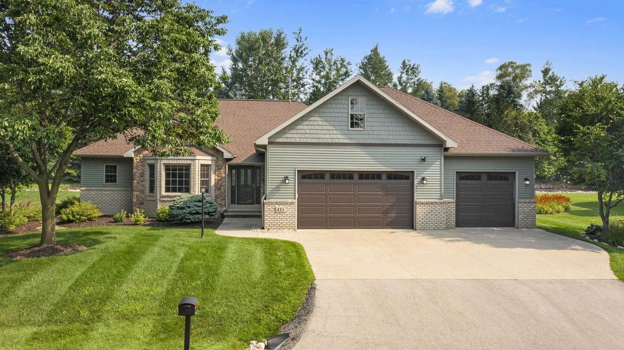 415 Pine Grove Lane - Photo 1