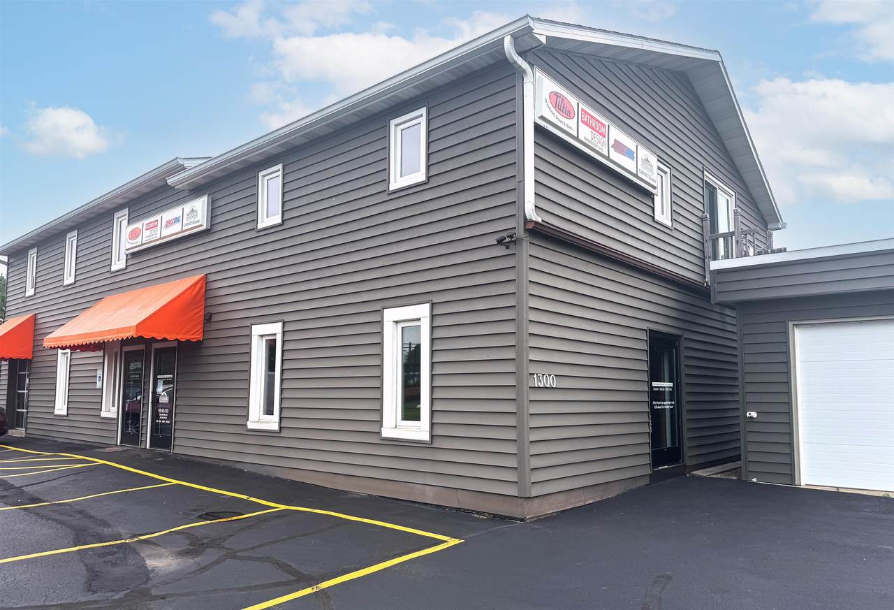 1300 Vandyke Road - Photo 1