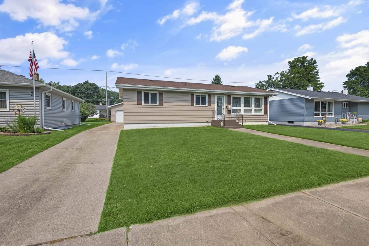 3409 16TH Street - Photo 1