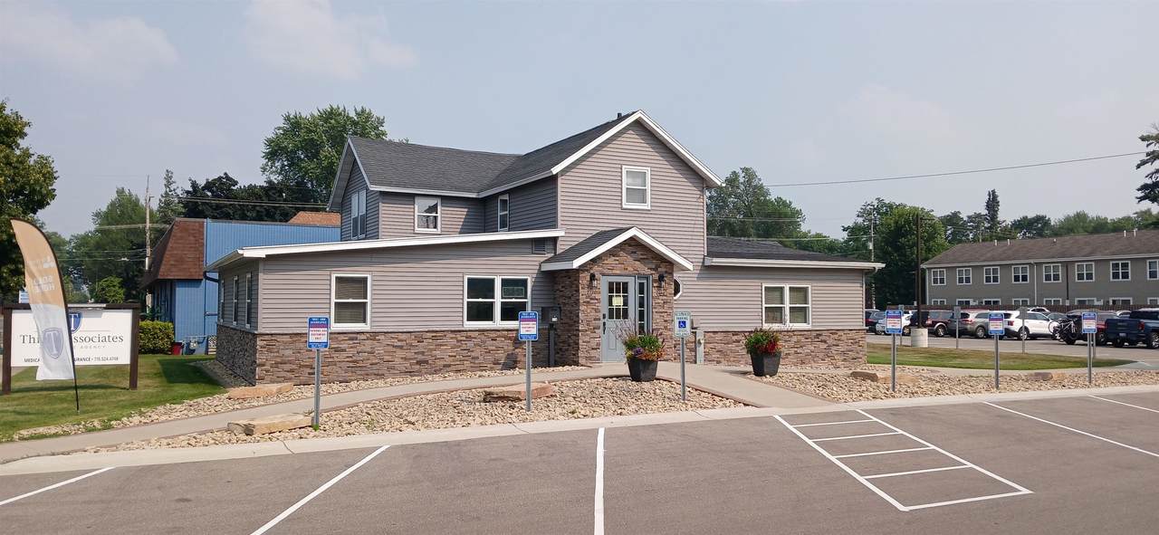 118 Division Street - Photo 1