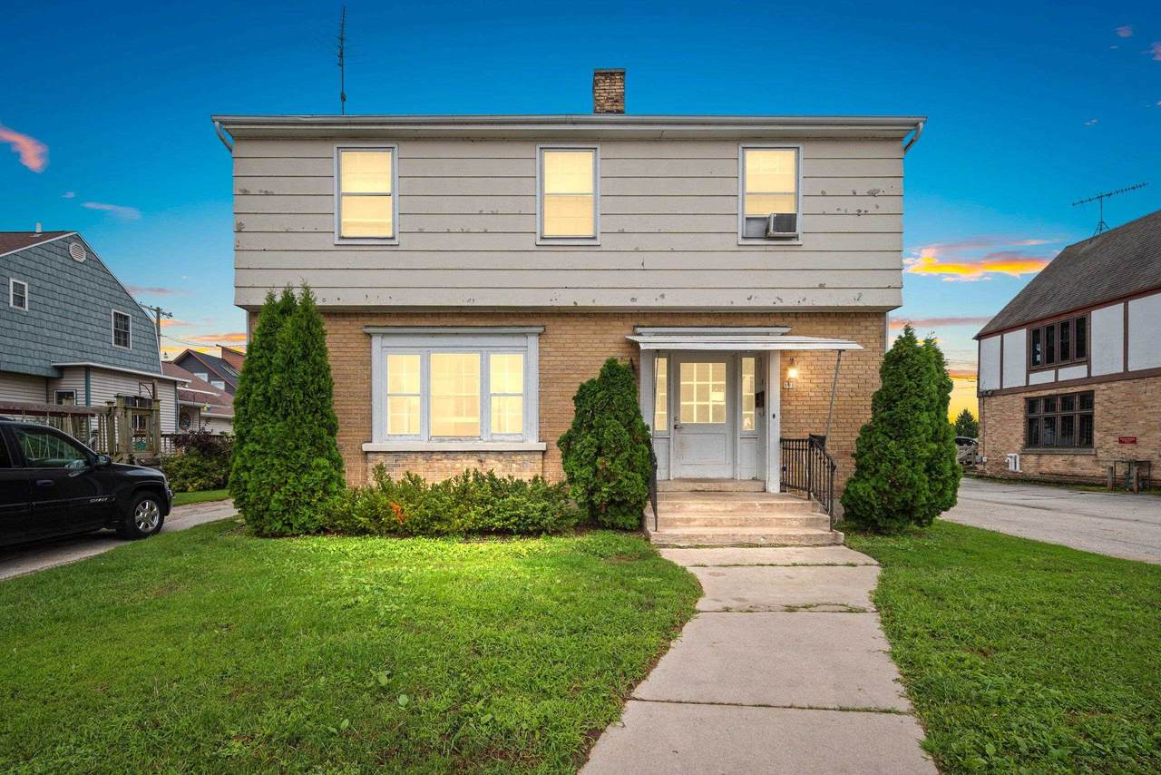 800 4TH Street - Photo 1