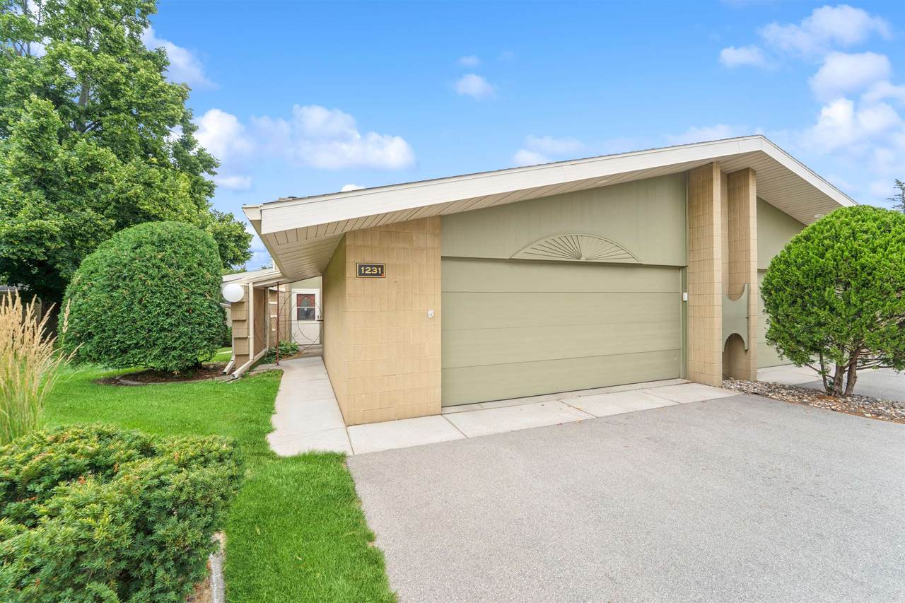 1231 Nicolet Circle - Photo 1