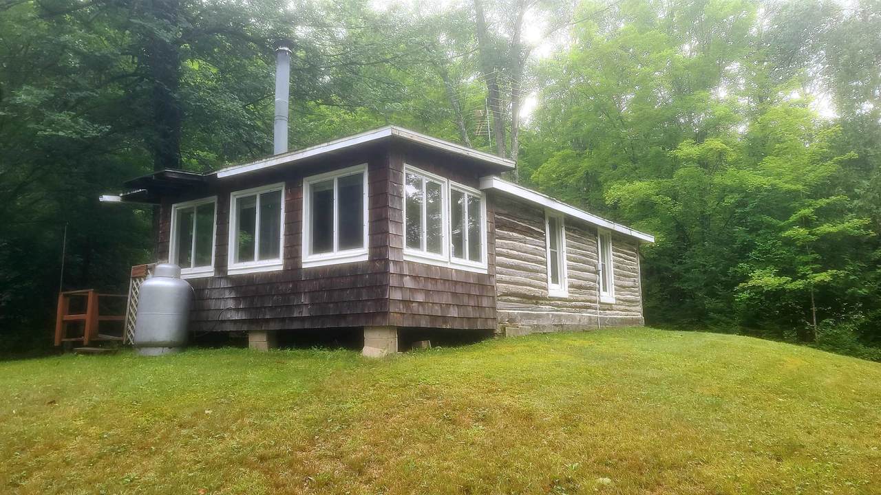 6285 Lamontagne Road - Photo 1