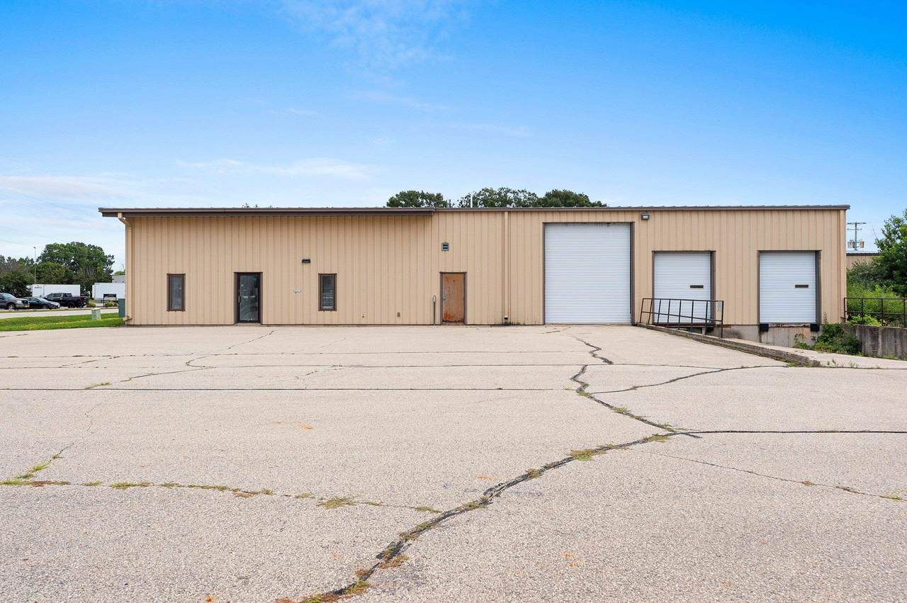 1373 Kimberly Drive - Photo 1