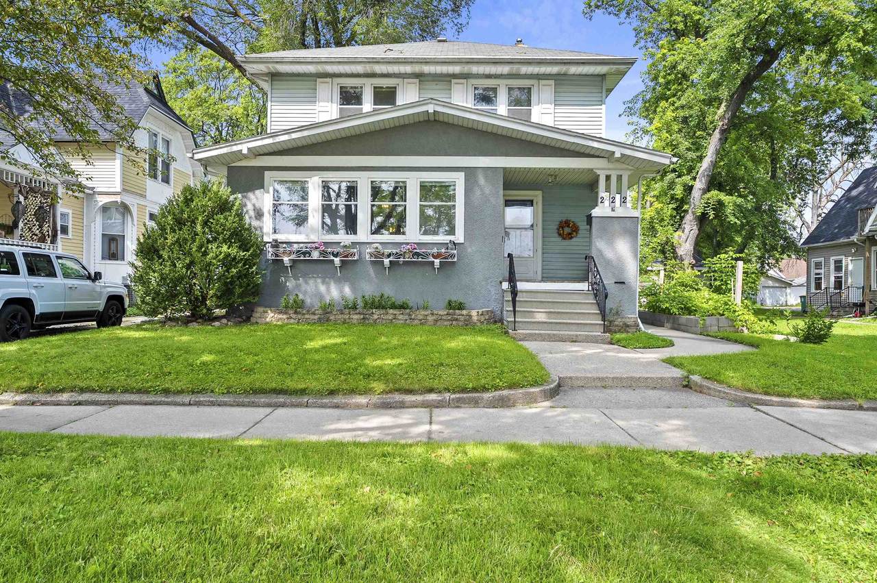 222 Chestnut Avenue - Photo 1