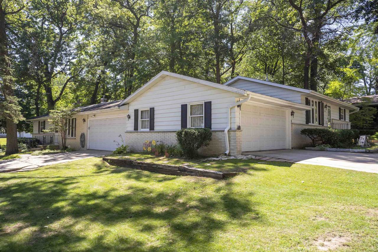 1956 Belmont Drive - Photo 1