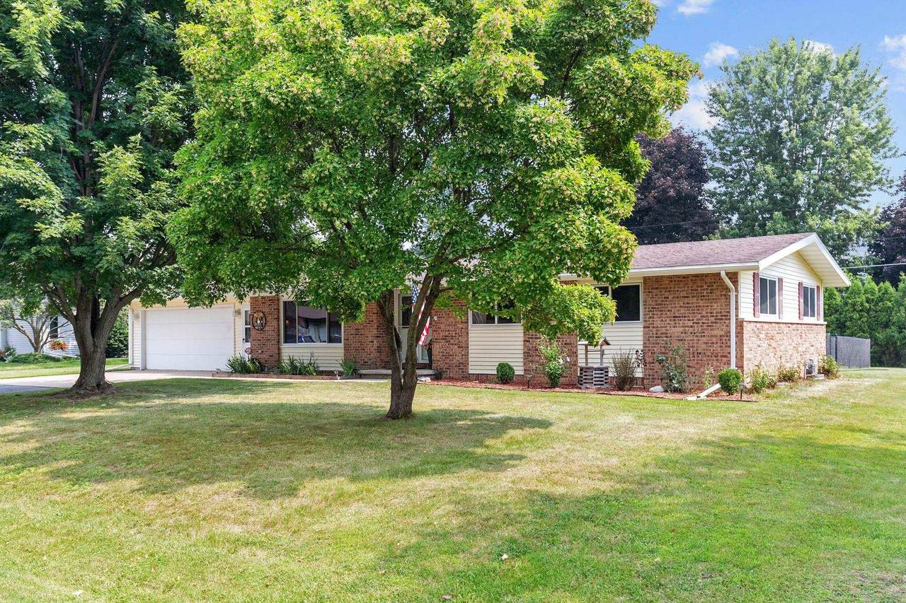 N472 Cape Cod Avenue - Photo 1