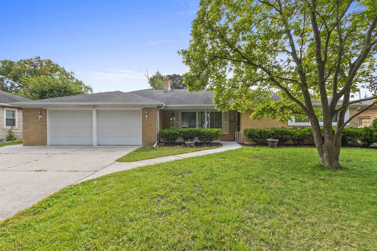 228 Reimer Street - Photo 1