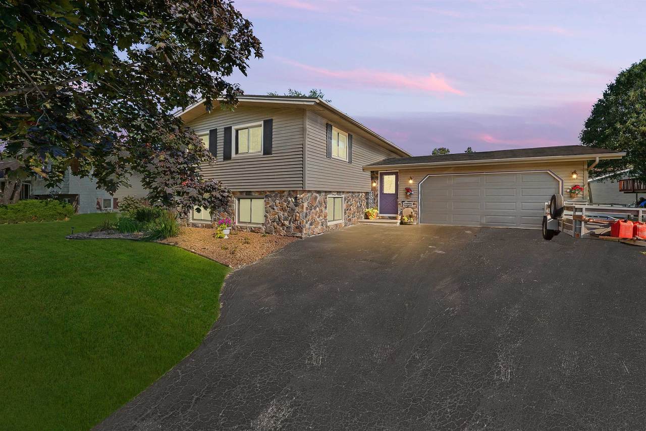 N8861 Mallard Lane - Photo 1