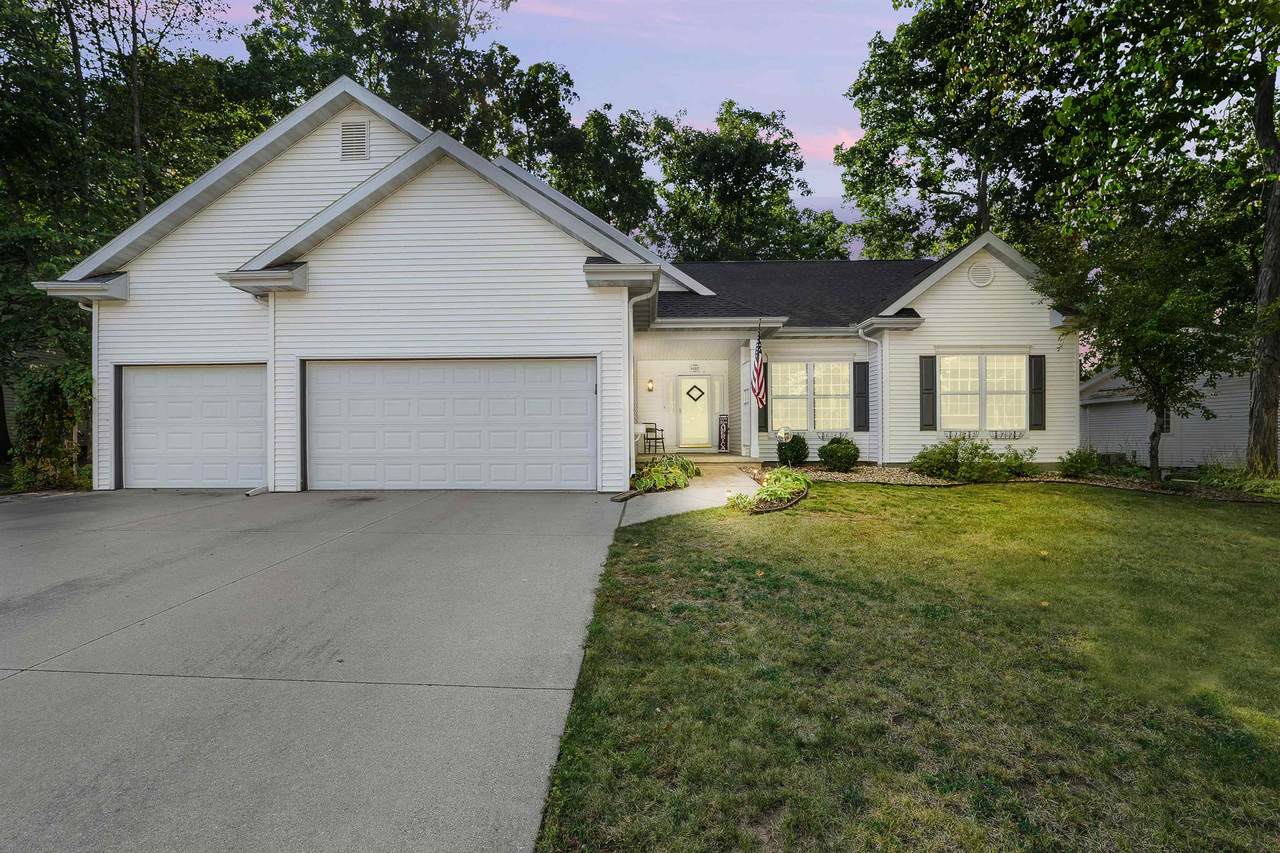 1092 Park Avenue - Photo 1