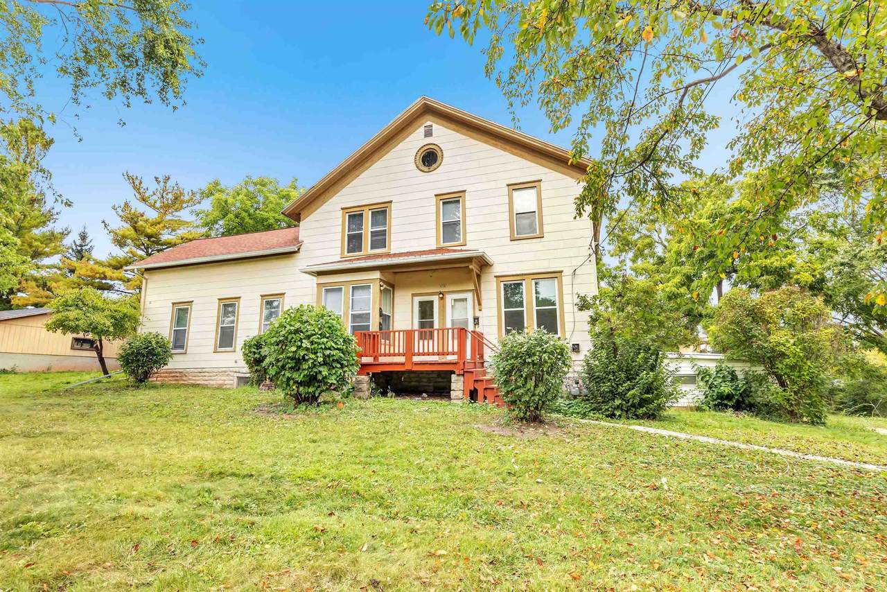 634 Grant Street - Photo 1