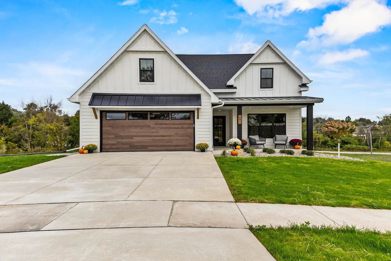 541 Security Boulevard - Photo 1