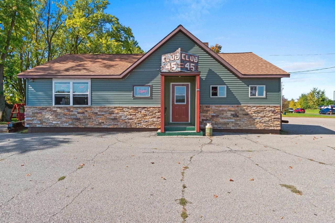 702 Main Street - Photo 1